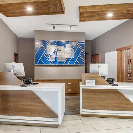 Holiday Inn Express Hotel And Suites Alice By Ihg Екстериор снимка