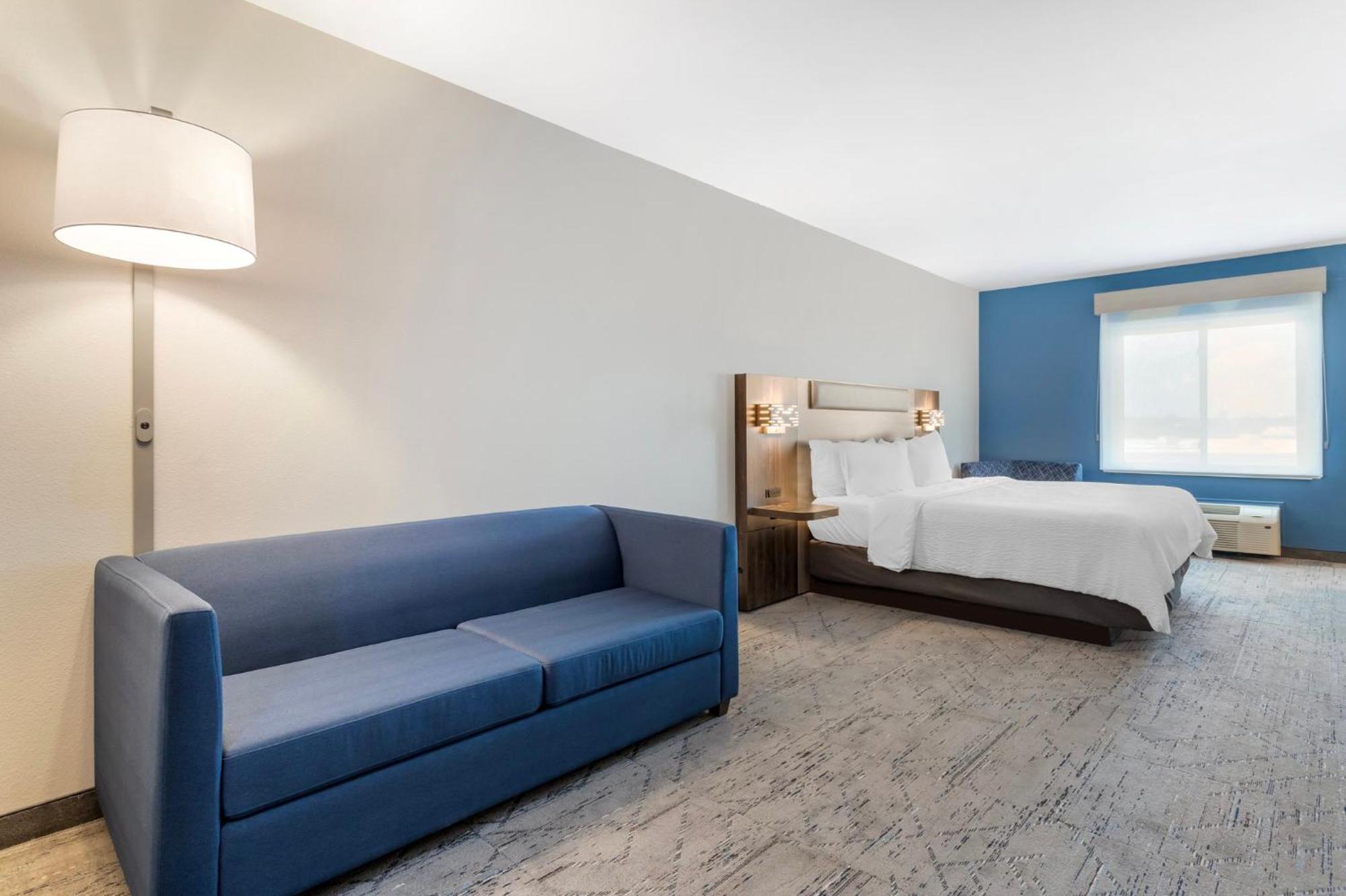 Holiday Inn Express Hotel And Suites Alice By Ihg Екстериор снимка